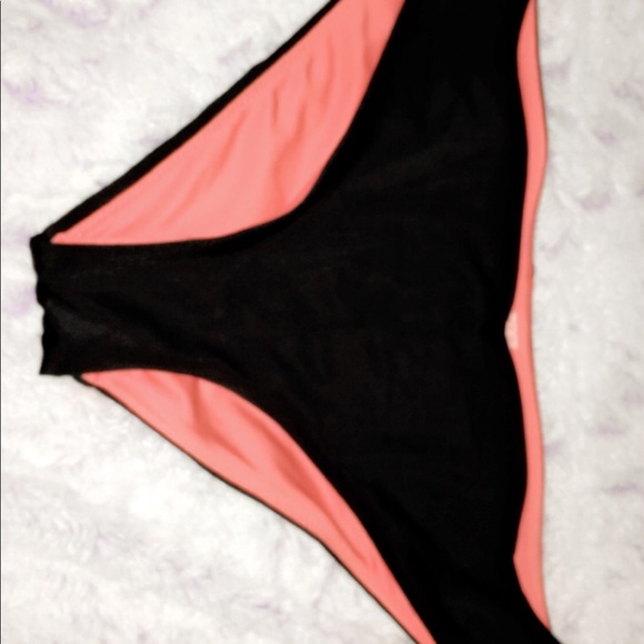 Pink nation swimming bottoms - Picture 1 of 3
